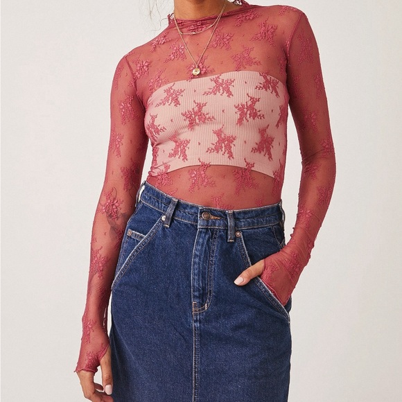 Lady Lux Layering Top - Picture 2 of 4